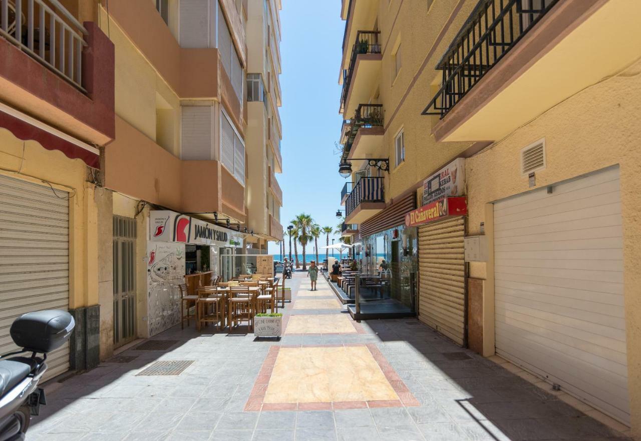 Malagasuite Fuengirola Pier מראה חיצוני תמונה