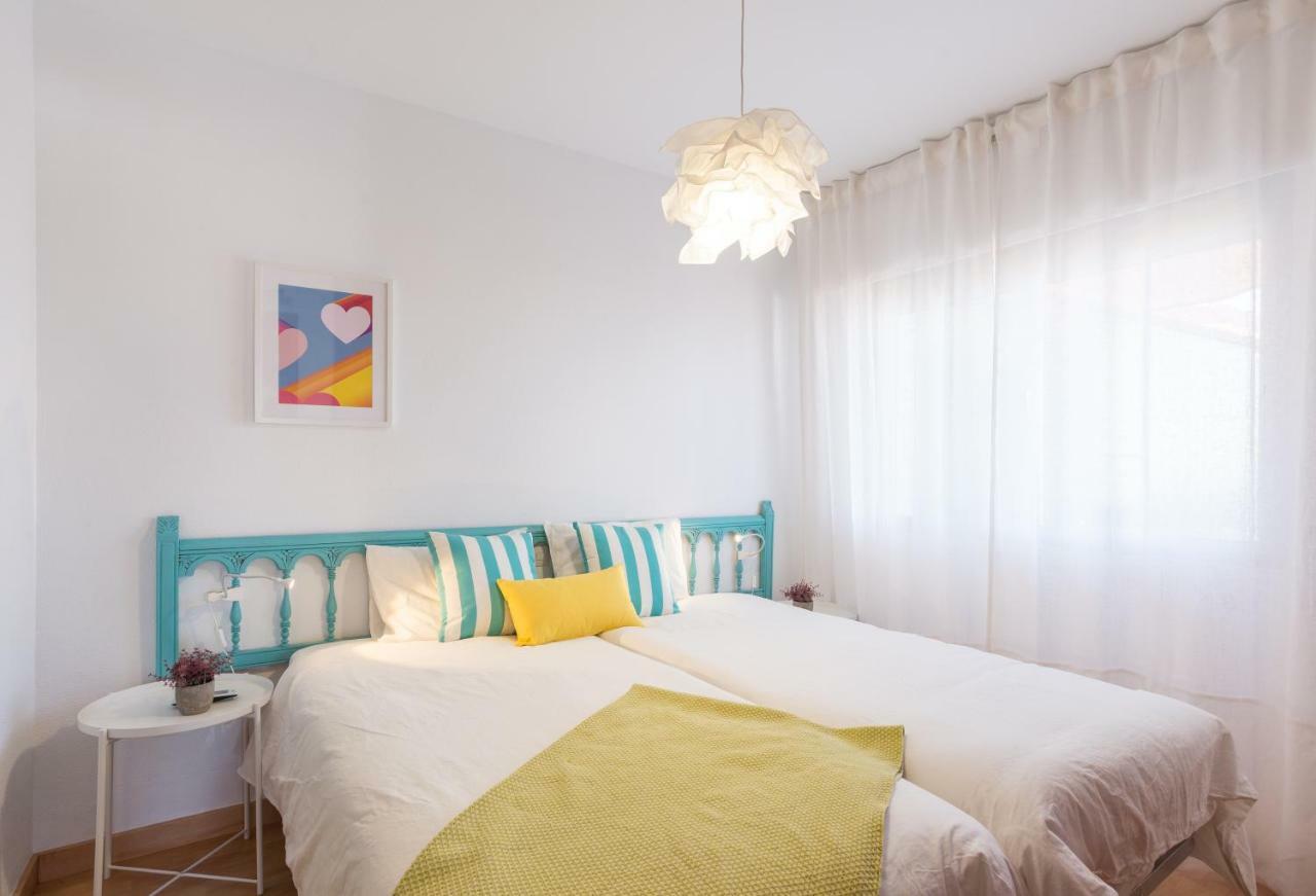 Malagasuite Fuengirola Pier מראה חיצוני תמונה